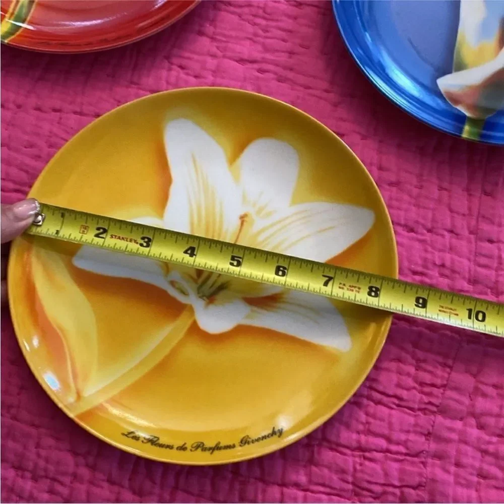Givenchy Floral Decorative Plates Set 3pc)